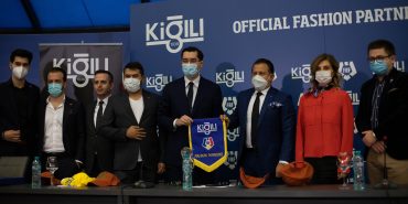 1640156019_Kigili_RomanyaFutbolMilliTakimiSponsoruOldu
