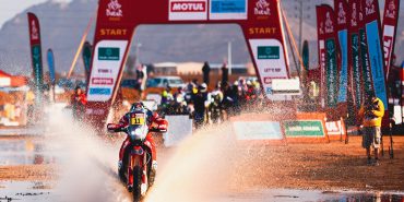 02/01/22 - DAKAR2022- Stage 1B - Start - Motul - Saudi - Soudah