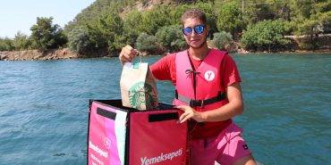 1660721038_Yemeksepeti_Starbucks_Jet_Ski_2