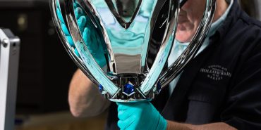 1661858022_2022_Trophy_Reveal_Article_01_Craftsmanship