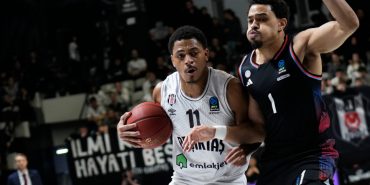 2f0962c3-matt-mitchell-besiktas-paris