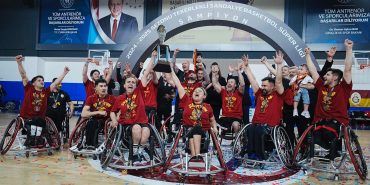 1745236428_Galatasaray_Fuzul____ampiyon___1_