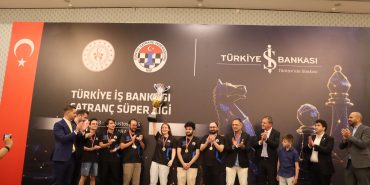 BayeganPendikSatrançSK_215329471