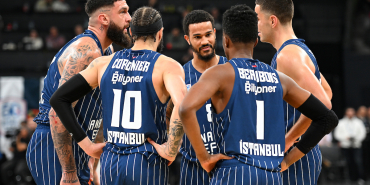Anadolu Efes v Dubai Basketball – EuroLeague Regular Season