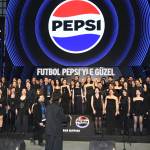 1778142056_VIBE_Korosu_UEFA___ampiyonlar_Ligi___konik_Mar____n___Seslendirdi