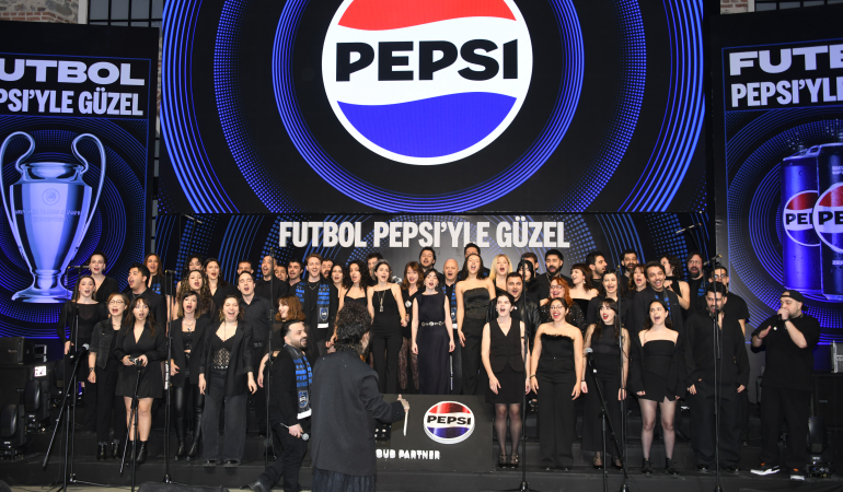 1778142056_VIBE_Korosu_UEFA___ampiyonlar_Ligi___konik_Mar____n___Seslendirdi