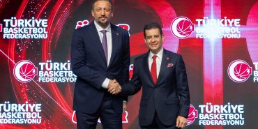 1778667479_HidayetTurkoglu_OzgurKolukfaki