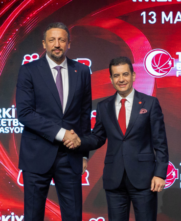 1778667479_HidayetTurkoglu_OzgurKolukfaki