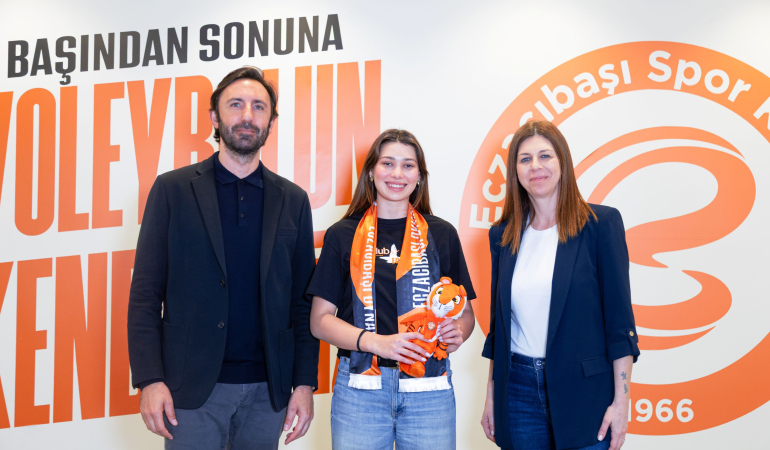 1779718150_Ali_Atal__k_Selin_Adal___Bilun_Y__lmaz__1_